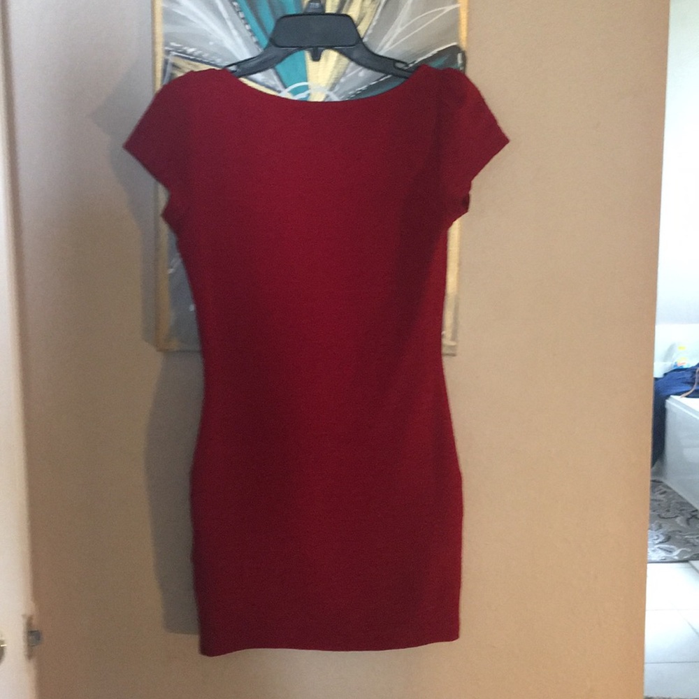 Dress - Picture 2 of 2